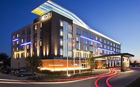 Aloft Hotel Plano